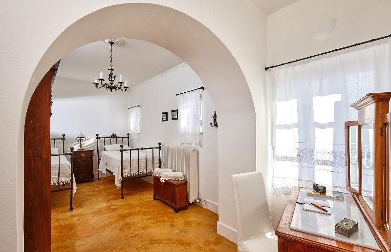 Orelia Cretan Villas & Deluxe Apartments Камиларион Экстерьер фото